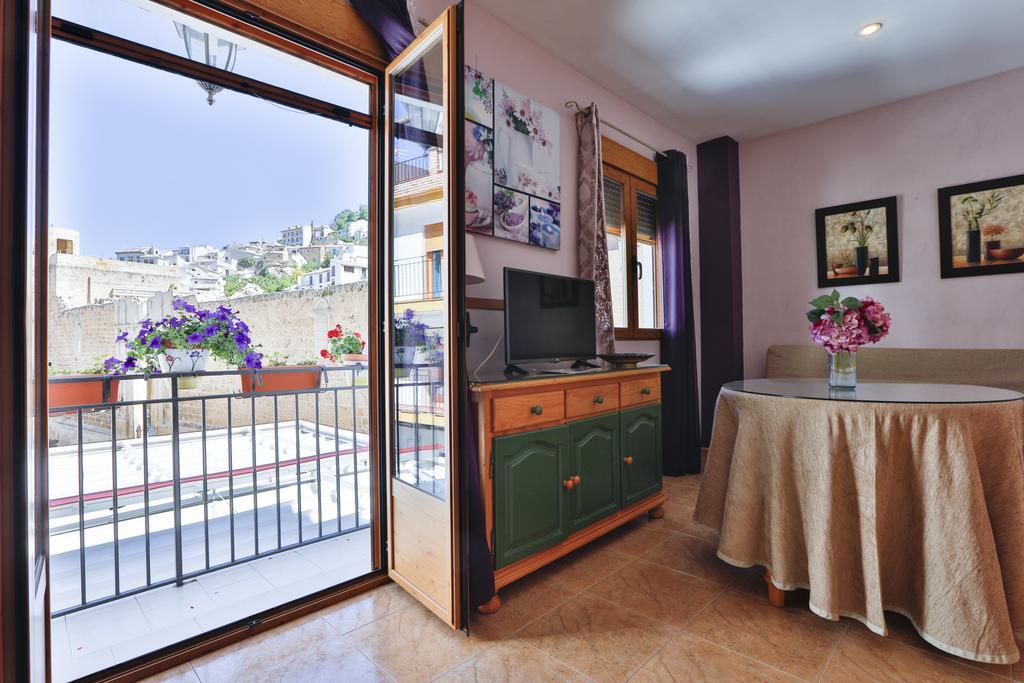 Apartamentos Castillo Cazorla Exterior photo